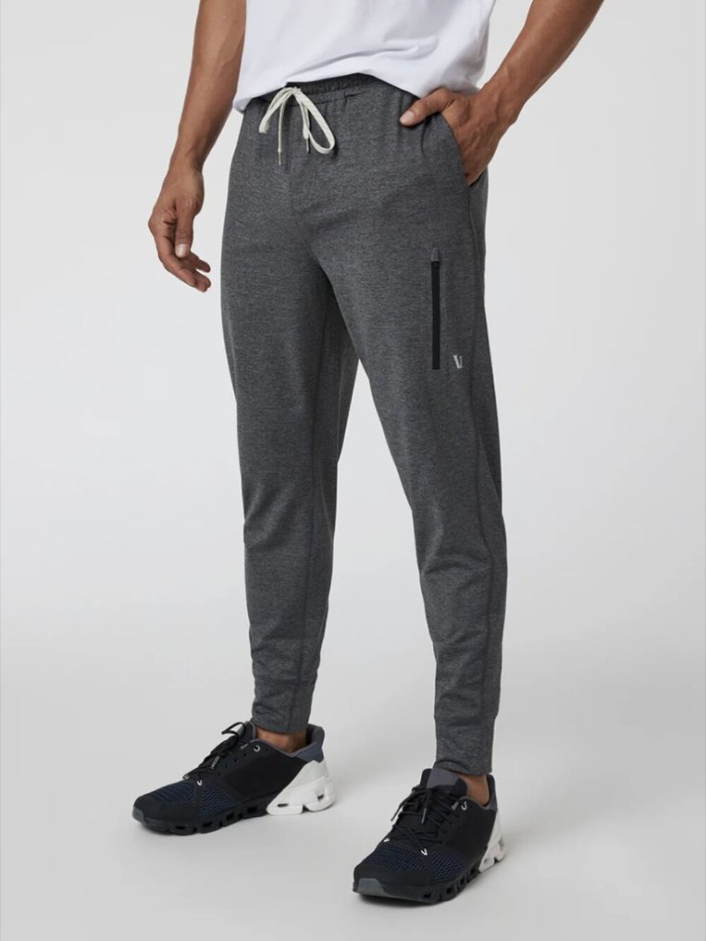 Vuori Men's Sunday Performance Jogger M Gray Drawstring V416 Pockets Gym Workout